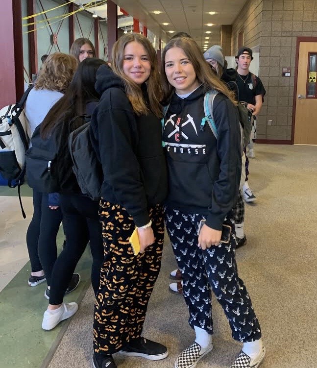 2019 Halloween Spirit Week – Pajama Day – Park City Prospector